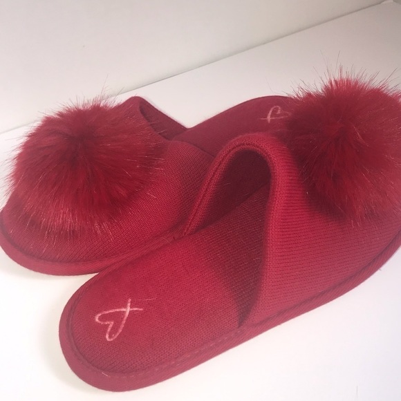 VICTORIAS SECRET RED POM POM POOF SLIPPERS SMALL - Picture 5 of 7